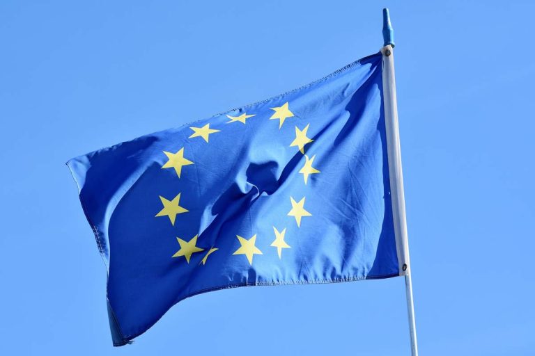 EU Warns of Overreliance on U.S. Payment Systems